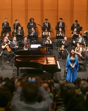 Symphonicity: The Long Road - Music in Search of Peace Pops